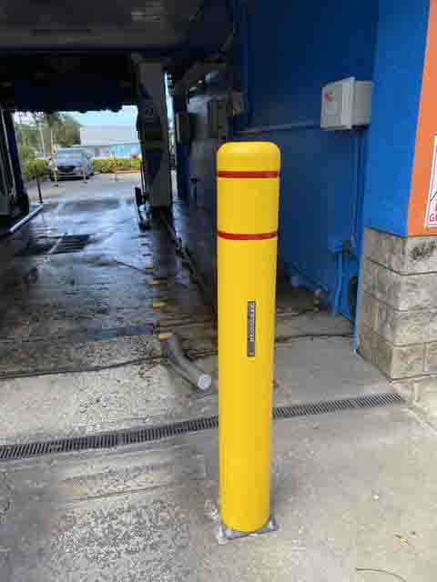 FlexPost FlexBollard-XL Car Wash Installation