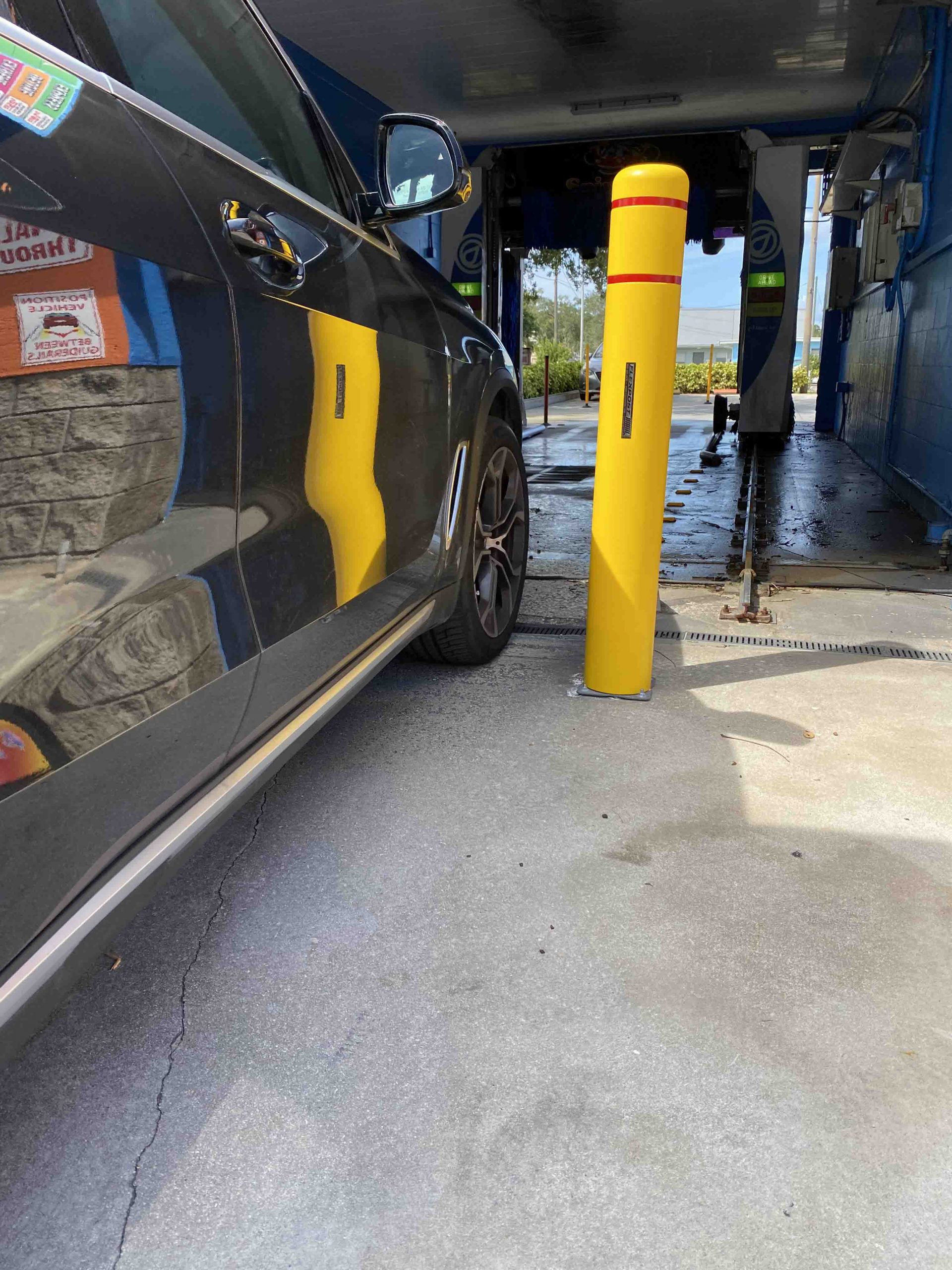 FlexPost FlexBollard-XL Car Wash Installation