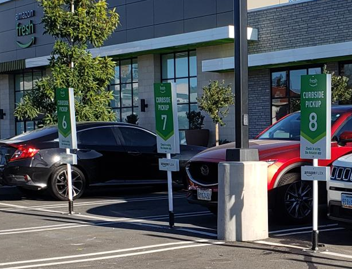 Amazon Fresh Curbside Pickup 1